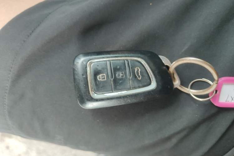 Used Dongfeng Aeolus AX7 2019 1.6T Automatic AI Pioneer Model China V Standard Vehicle Key