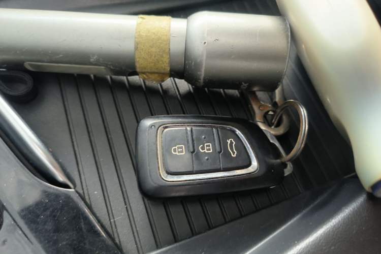 Used Dongfeng Aeolus AX7 2019 1.6T Automatic AI Navigation Model China V Standard Vehicle Key