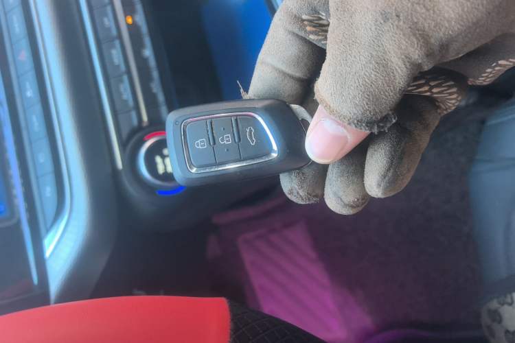 Used Dongfeng Aeolus AX7 2019 1.6T Automatic AI Navigation Model China V Standard Vehicle Key