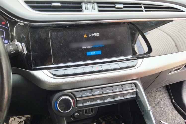Used Dongfeng Aeolus AX7 2020 1.6T Automatic AI Navigation Model China VI Standard Audio And AC Panel
