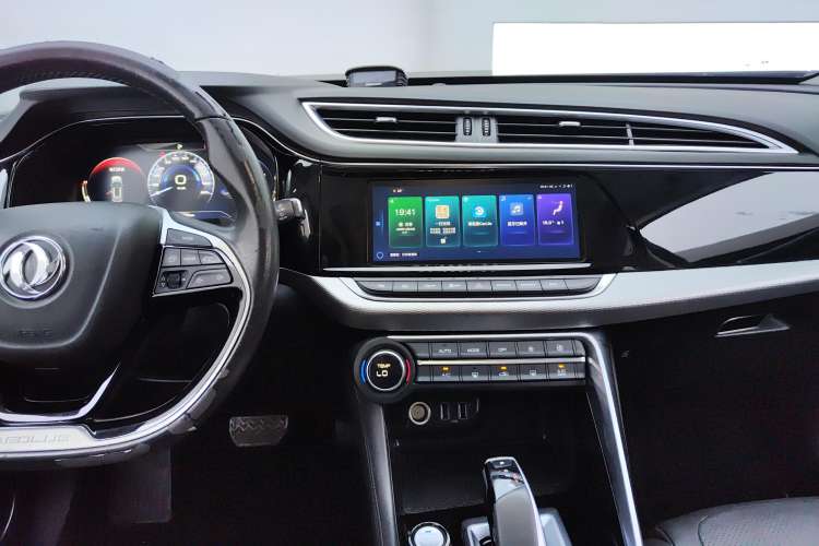 Used Dongfeng Aeolus AX7 2020 1.6T Automatic AI Flagship Version China VI Standard Audio And AC Panel