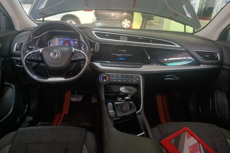 Used Dongfeng Aeolus AX7 2020 1.6T Automatic AI Pioneer Model China VI Standard Center Console