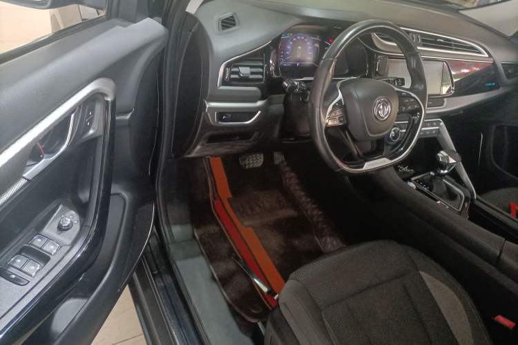 Used Dongfeng Aeolus AX7 2020 1.6T Automatic AI Pioneer Model China VI Standard Driver Seat