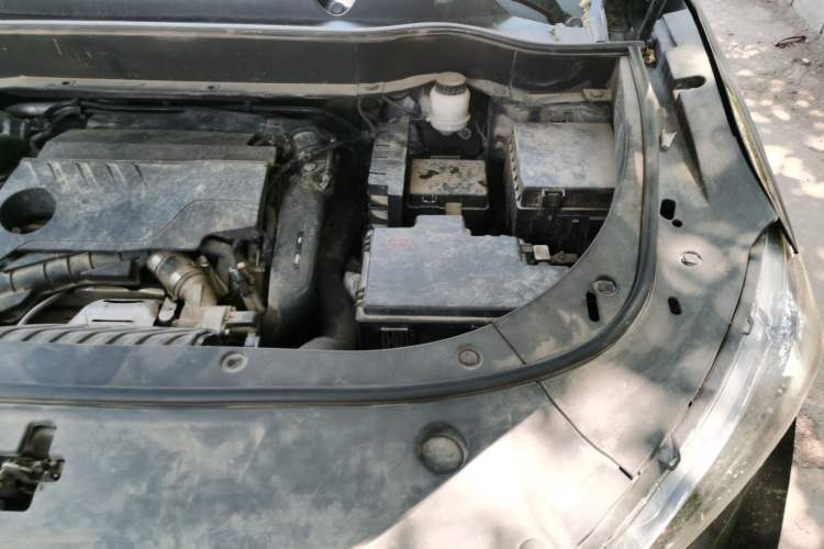 Used Dongfeng Aeolus AX7 2020 1.6T Automatic AI Navigation Model China VI Standard Engine Bay Left