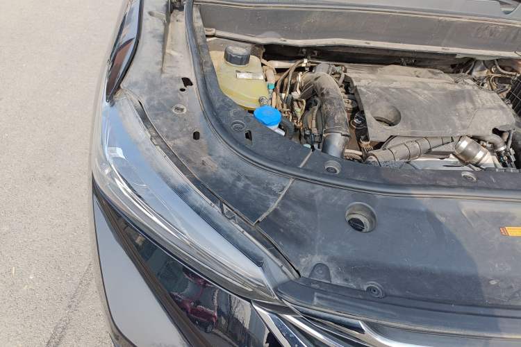 Used Dongfeng Aeolus AX7 2020 1.6T Automatic AI Flagship Version China VI Standard Engine Bay Right