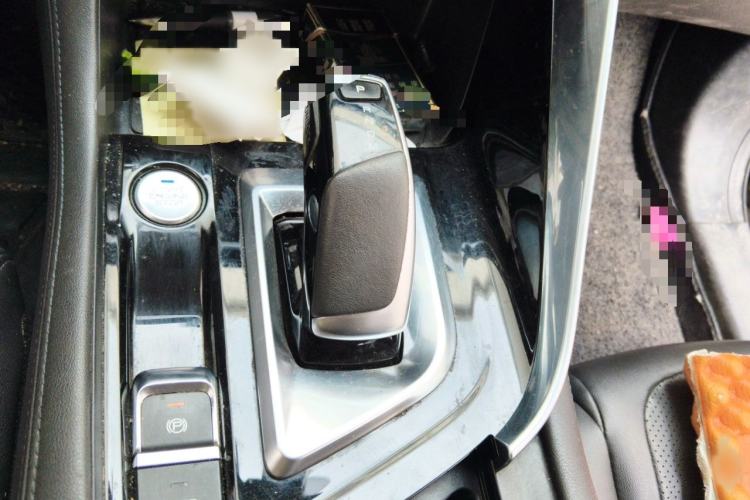 Used Dongfeng Aeolus AX7 2020 1.6T Automatic AI Navigation Model China VI Standard Gear Lever