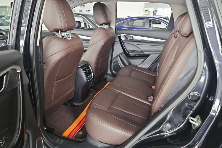 Used Dongfeng Aeolus AX7 2020 1.6T Automatic AI Pioneer Model China VI Standard Interior 3