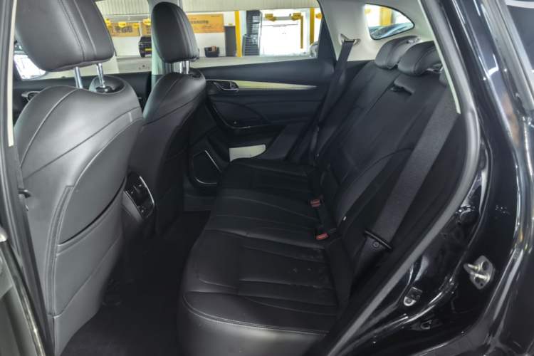 Used Dongfeng Aeolus AX7 2020 1.6T Automatic AI Flagship Version China VI Standard Left Rear Seat