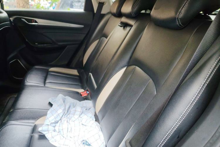 Used Dongfeng Aeolus AX7 2020 1.6T Automatic AI Pioneer Model China VI Standard Left Rear Seat
