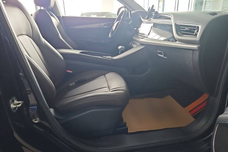 Used Dongfeng Aeolus AX7 2020 1.6T Automatic AI Pioneer Model China VI Standard Right Front Seat