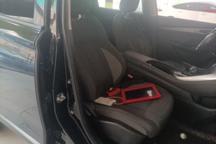 Used Dongfeng Aeolus AX7 2020 1.6T Automatic AI Pioneer Model China VI Standard Right Front Seat