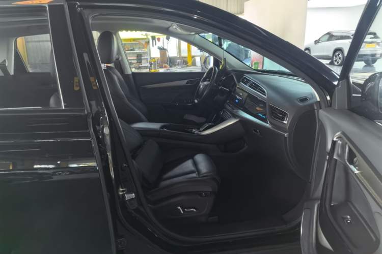 Used Dongfeng Aeolus AX7 2020 1.6T Automatic AI Flagship Version China VI Standard Right Front Seat
