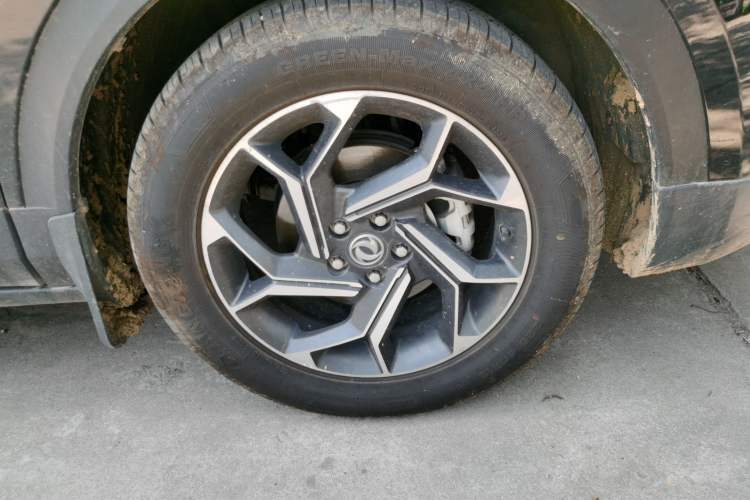 Used Dongfeng Aeolus AX7 2020 1.6T Automatic AI Navigation Model China VI Standard Right Front Wheel Hub