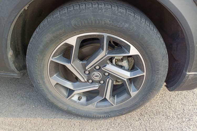 Used Dongfeng Aeolus AX7 2020 1.6T Automatic AI Flagship Version China VI Standard Right Front Wheel Hub