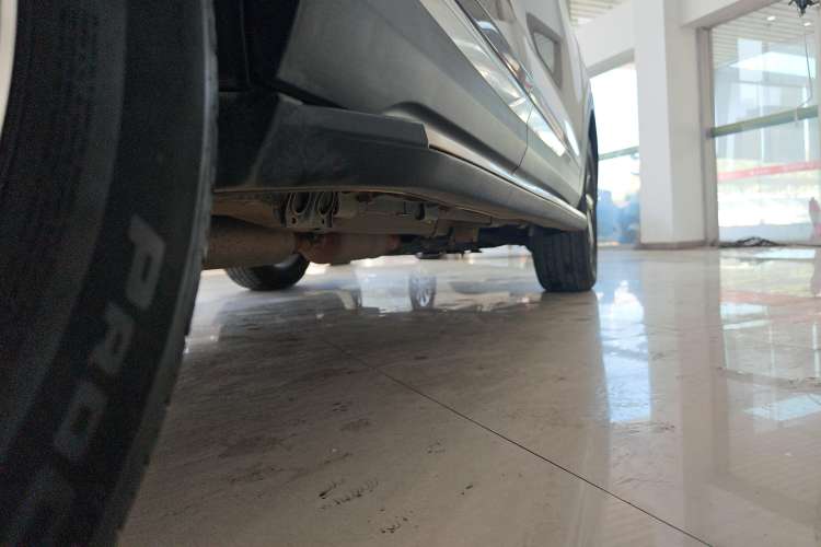 Used Dongfeng Aeolus AX7 2020 1.6T Automatic AI Navigation Model China VI Standard Right Side Sill