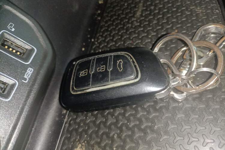 Used Dongfeng Aeolus AX7 2020 1.6T Automatic AI Pioneer Model China VI Standard Vehicle Key