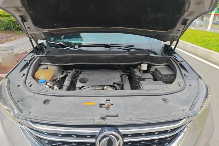 Used Dongfeng Aeolus AX7 2020 1.6T Automatic AI Navigation Model China VI Standard Engine Bay