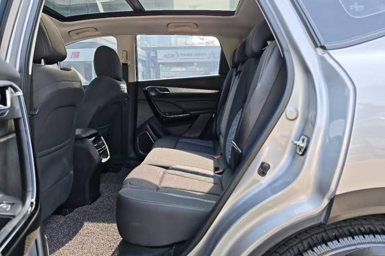 Used Dongfeng Aeolus AX7 2020 1.6T Automatic AI Pioneer Model China VI Standard Interior 3