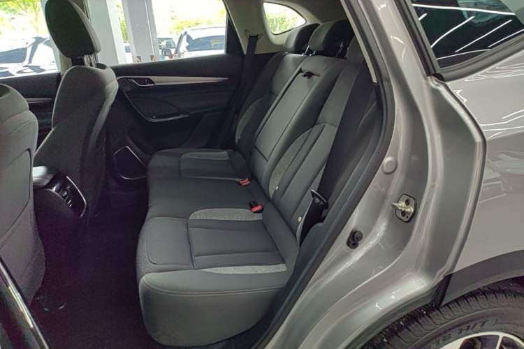 Used Dongfeng Aeolus AX7 2020 1.6T Automatic AI Pioneer Model China VI Standard Left Rear Seat