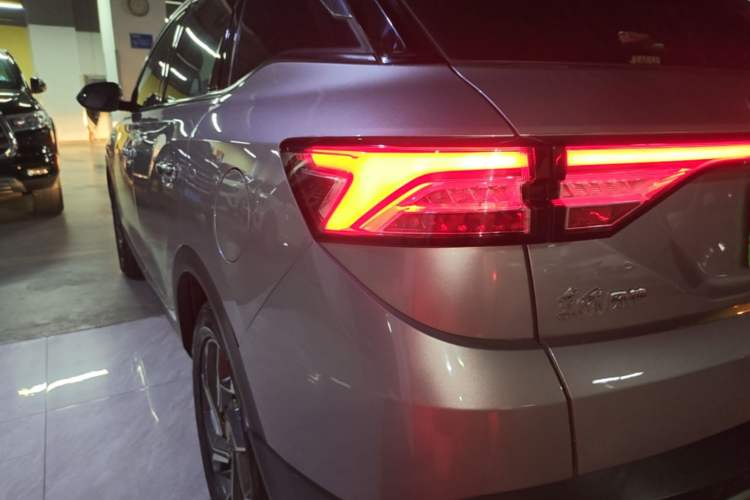 Used Dongfeng Aeolus AX7 2020 1.6T Automatic AI Pioneer Model China VI Standard Rear Left 45 Deg