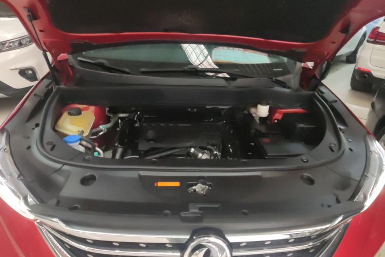 Used Dongfeng Aeolus AX7 2020 1.6T Automatic AI Navigation Model China VI Standard Engine Bay