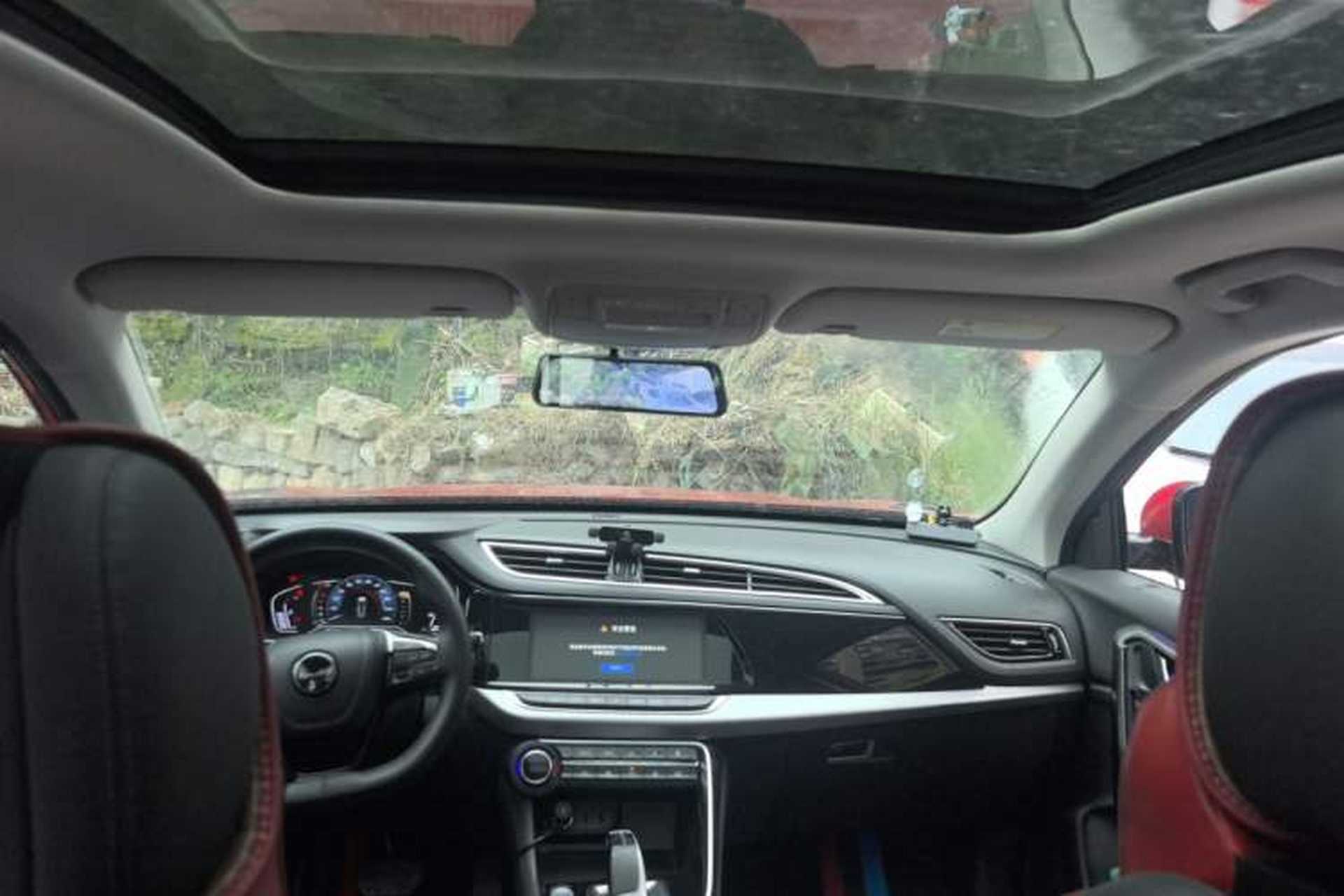 Used Dongfeng Aeolus AX7 2020 1.6T Automatic AI Navigation Model China VI Standard Headliner