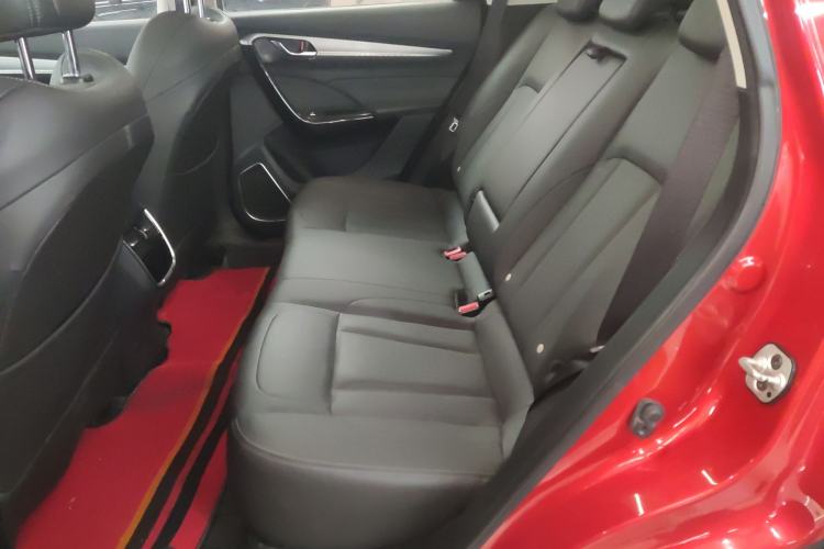 Used Dongfeng Aeolus AX7 2020 1.6T Automatic AI Navigation Model China VI Standard Interior 4