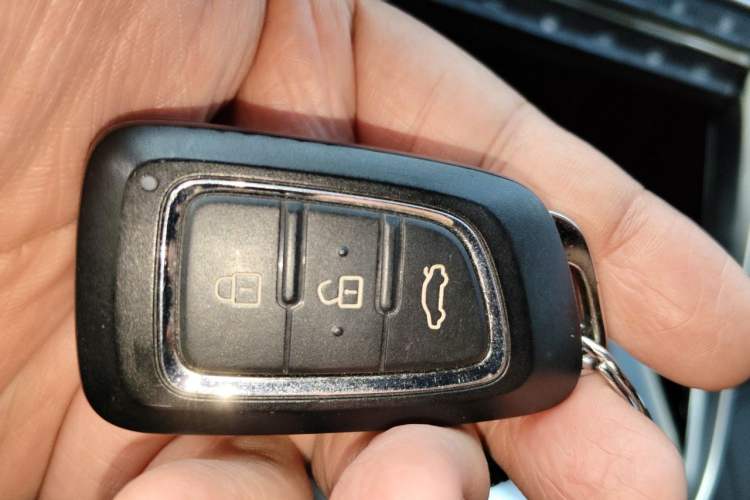 Used Dongfeng Aeolus AX7 2020 1.6T Automatic AI Flagship Version China VI Standard Vehicle Key