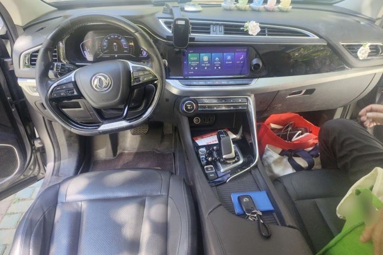 Used Dongfeng Aeolus AX7 2020 1.6T Automatic AI Navigation Model China VI Standard Center Console