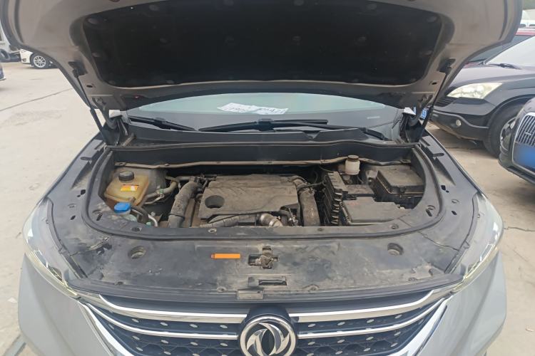 Used Dongfeng Aeolus AX7 2020 1.6T Automatic AI Navigation Model China VI Standard Engine Bay