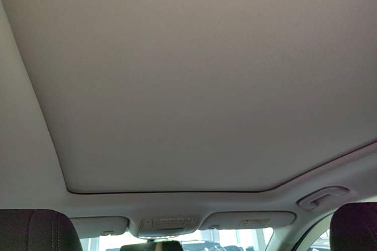 Used Dongfeng Aeolus AX7 2020 1.6T Automatic AI Pioneer Model China VI Standard Headliner