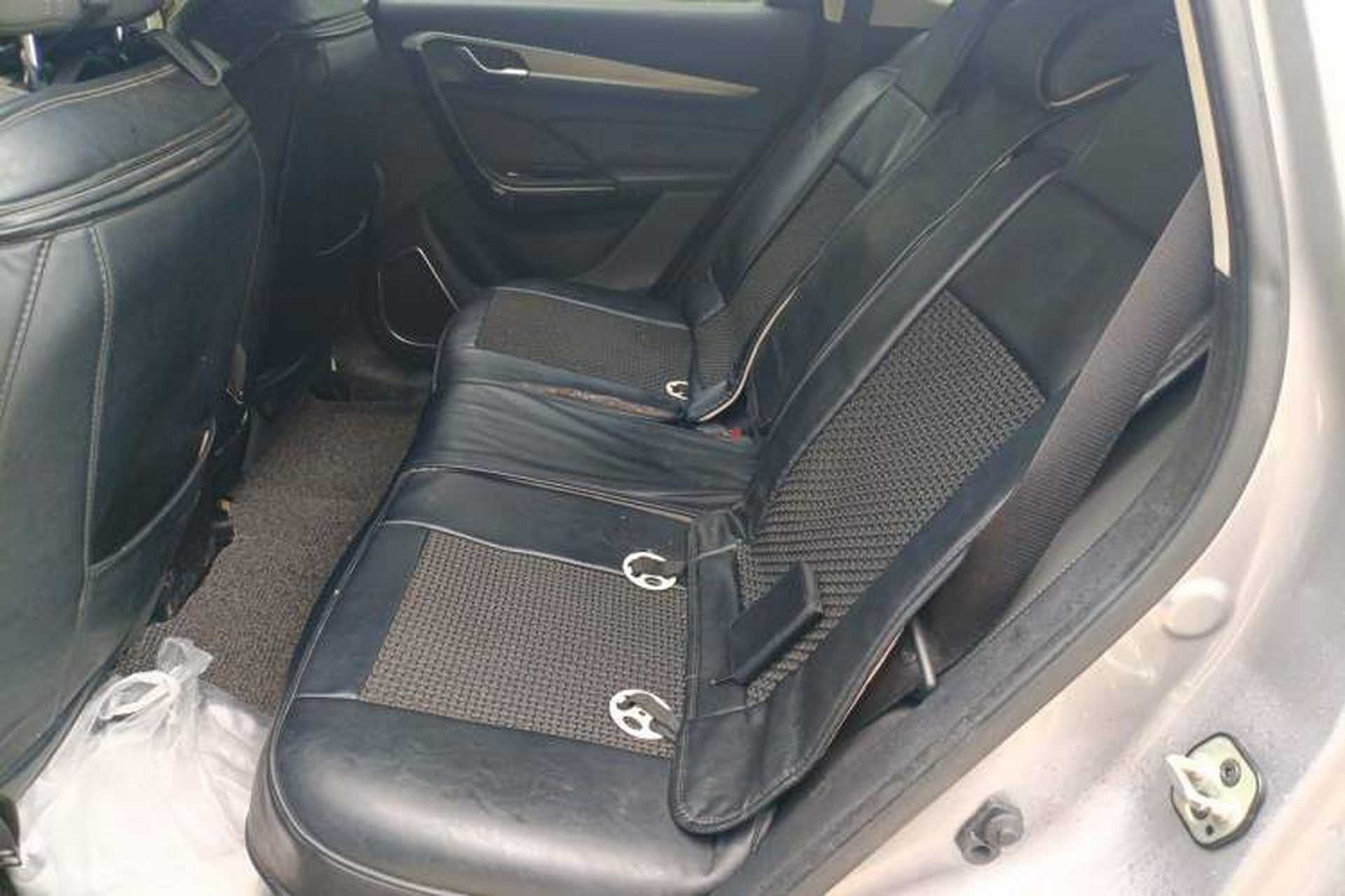 Used Dongfeng Aeolus AX7 2020 1.6T Automatic AI Pioneer Model China VI Standard Left Rear Seat