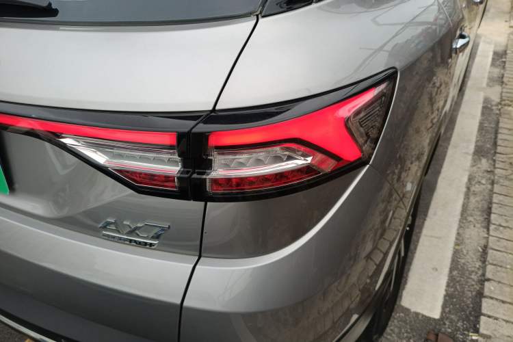 Used Dongfeng Aeolus AX7 2020 1.6T Automatic AI Navigation Model China VI Standard Right Rear Taillight