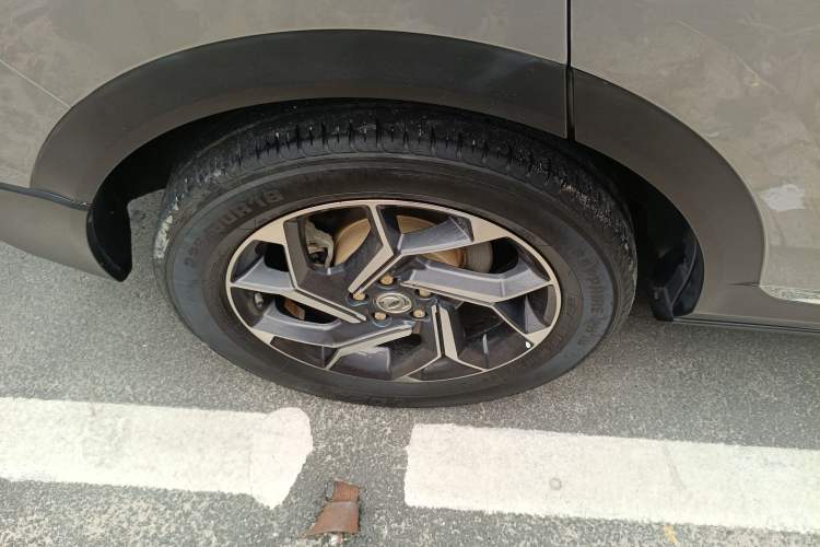 Used Dongfeng Aeolus AX7 2020 1.6T Automatic AI Navigation Model China VI Standard Right Rear Wheel Hub
