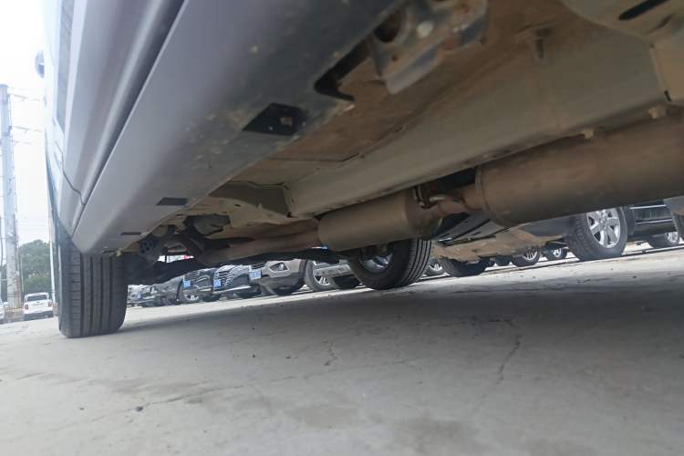 Used Dongfeng Aeolus AX7 2020 1.6T Automatic AI Navigation Model China VI Standard Right Side Sill