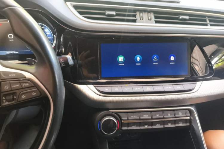 Used Dongfeng Aeolus AX7 2020 1.6T Automatic AI Flagship Version China VI Standard Audio And AC Panel