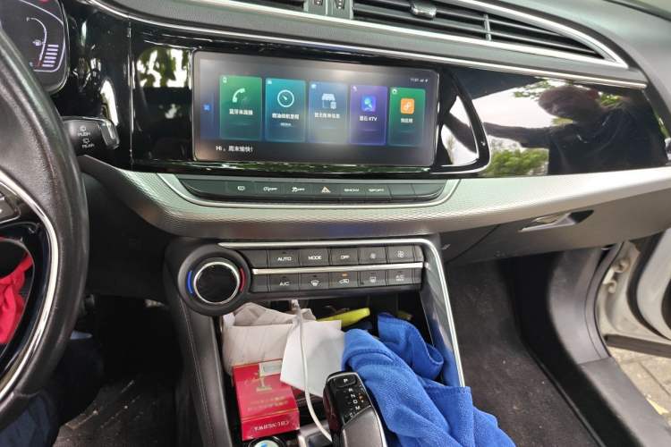 Used Dongfeng Aeolus AX7 2020 1.6T Automatic AI Navigation Model China VI Standard Audio And AC Panel