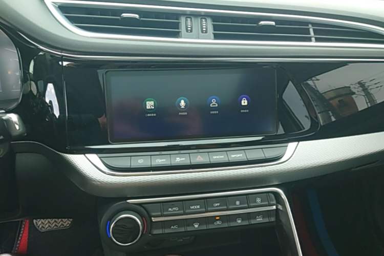 Used Dongfeng Aeolus AX7 2020 1.6T Automatic AI Pioneer Model China V Standard Audio And AC Panel