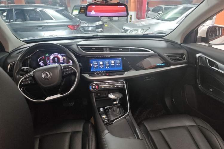 Used Dongfeng Aeolus AX7 2020 1.6T Automatic AI Pioneer Model China VI Standard Center Console