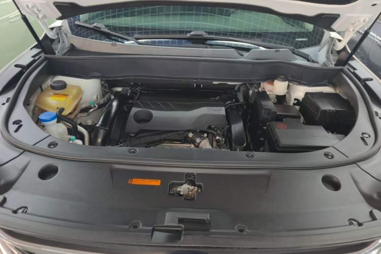 Used Dongfeng Aeolus AX7 2020 1.6T Automatic AI Flagship Version China VI Standard Engine Bay