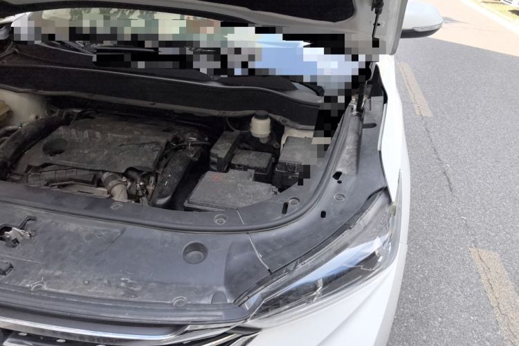 Used Dongfeng Aeolus AX7 2020 1.6T Automatic AI Navigation Model China VI Standard Engine Bay Left