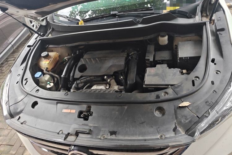 Used Dongfeng Aeolus AX7 2020 1.6T Automatic AI Navigation Model China VI Standard Engine Bay