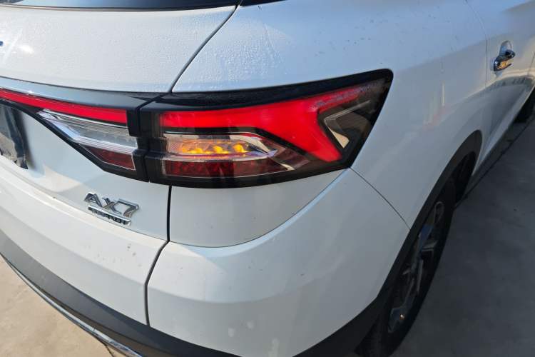 Used Dongfeng Aeolus AX7 2020 1.6T Automatic AI Navigation Model China VI Standard Exterior 3