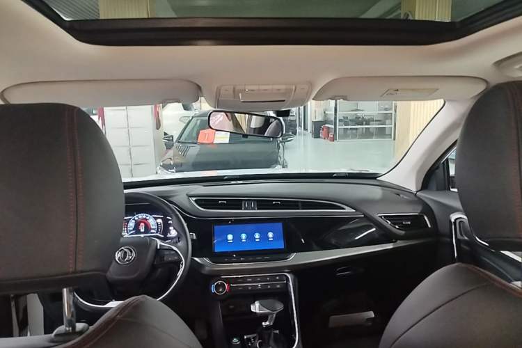 Used Dongfeng Aeolus AX7 2020 1.6T Automatic AI Pioneer Model China VI Standard Headliner