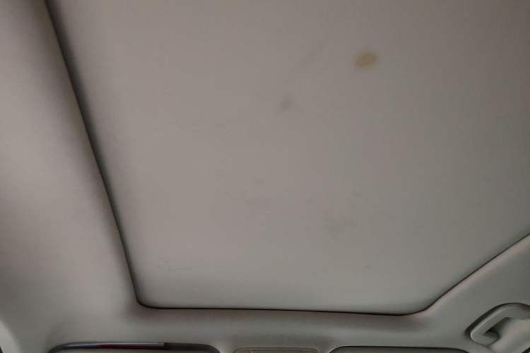 Used Dongfeng Aeolus AX7 2020 1.6T Automatic AI Navigation Model China VI Standard Headliner