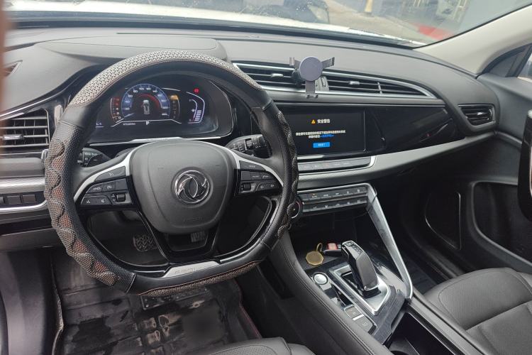 Used Dongfeng Aeolus AX7 2020 1.6T Automatic AI Navigation Model China VI Standard Interior 3