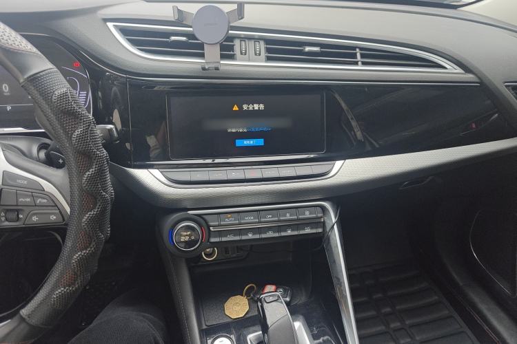 Used Dongfeng Aeolus AX7 2020 1.6T Automatic AI Navigation Model China VI Standard Interior 5