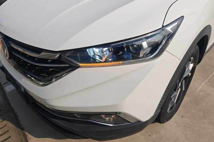 Used Dongfeng Aeolus AX7 2020 1.6T Automatic AI Navigation Model China VI Standard Left Front Headlight