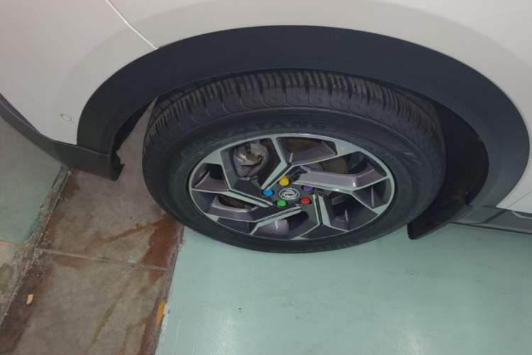 Used Dongfeng Aeolus AX7 2020 1.6T Automatic AI Flagship Version China VI Standard Left Front Wheel Hub