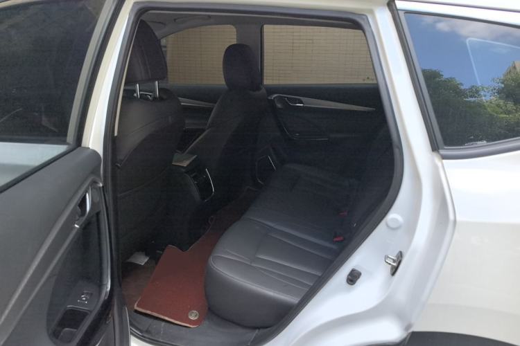 Used Dongfeng Aeolus AX7 2020 1.6T Automatic AI Navigation Model China VI Standard Left Rear Seat